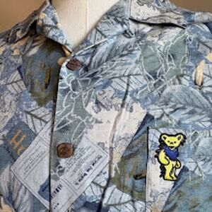 Grateful Dead Dancing Bear Bermuda Bay 100% Silk Hawaiian Shirt (XL)